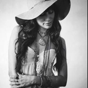 Meet your Posher, Kristin